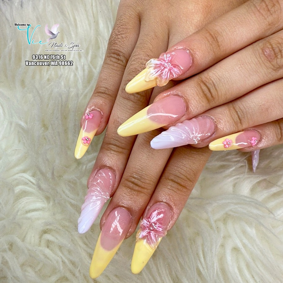 VIE Nails & Spa